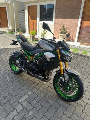 KAWASAKI Z900 R EDITION 
